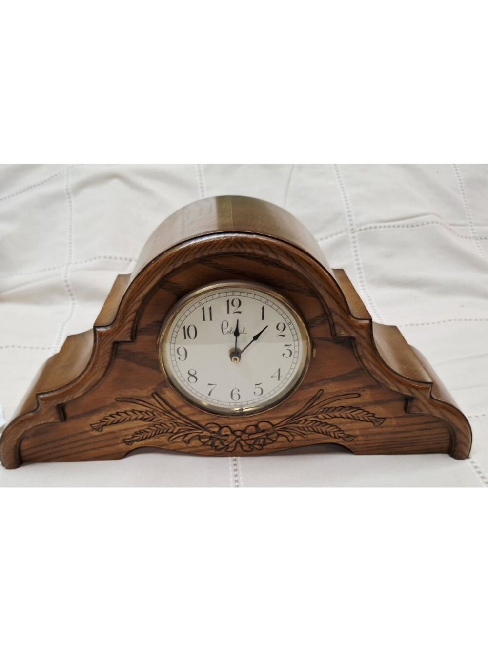 Vintage Colonial Mantel Clock With Hand-Carved Wooden Case & Quartz Movement